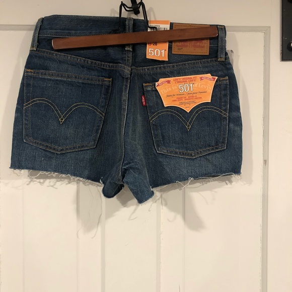 BNWT Levi’s 501 Shorts Cali Tide Size 26 - Picture 6 of 6